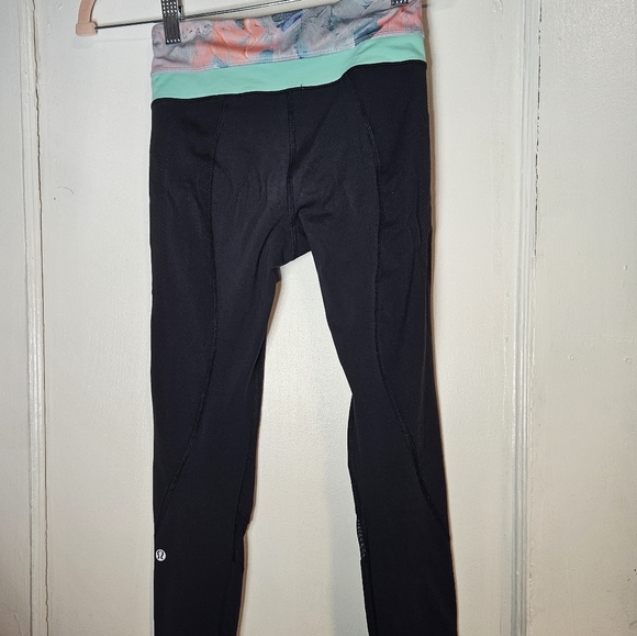 LULULEMON INSPIRE TIGHT II Mesh Black Blushed Illusion SIZE 2 EUC - Picture 4 of 5